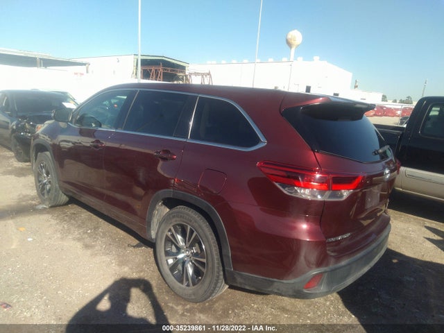 2018 Toyota Highlander, VIN: 5TDZARFH0JS033696