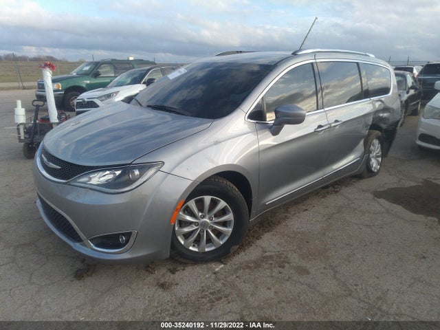 2C4RC1BG8KR605021 Chrysler Pacifica Touring L