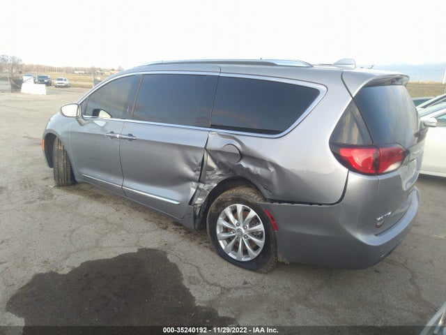 2C4RC1BG8KR605021 Chrysler Pacifica Touring L