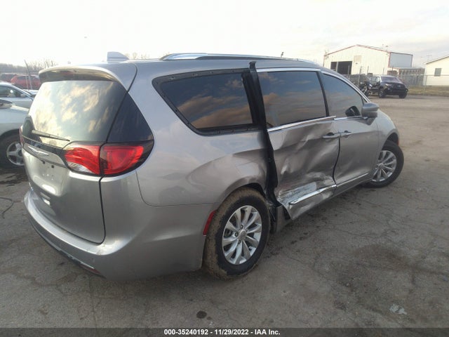 2C4RC1BG8KR605021 Chrysler Pacifica Touring L
