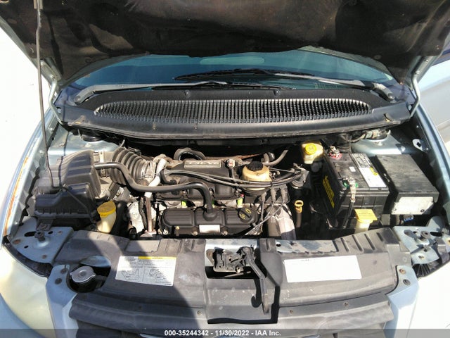 2006 CHRYSLER TOWN & COUNTRY SWB VIN: 1A4GP45R06B608343