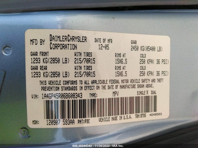 2006 CHRYSLER TOWN & COUNTRY SWB VIN: 1A4GP45R06B608343