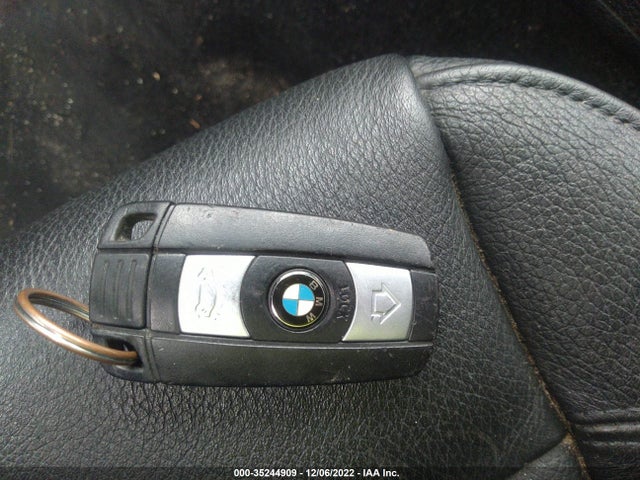 2011 BMW 1 SERIES 128I VIN: WBAUP9C56BVL89528