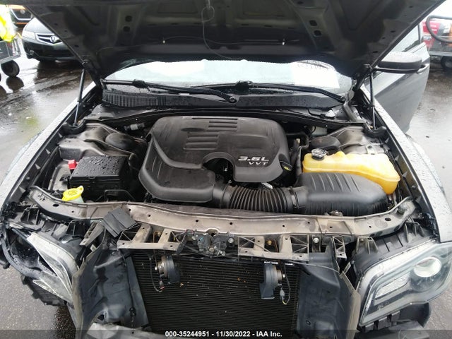 Chrysler 300 300s 2017 2C3CCABG7HH661735 Image 10