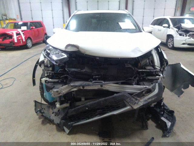 2018 Honda CR-V, VIN: 2HKRW2H96JH610980