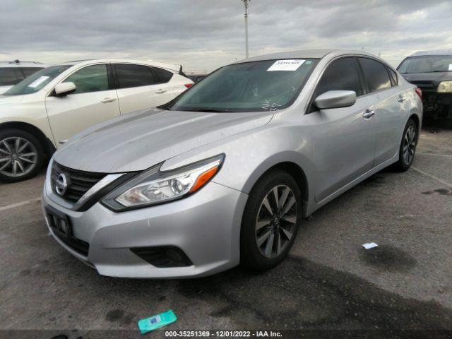 1N4AL3AP0HC137870 Nissan ALTIMA 2.5