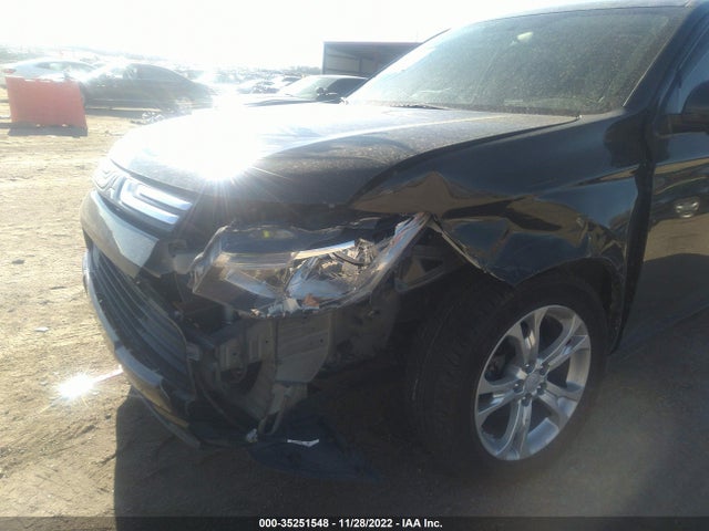 JA4AD3A32EZ015020 Mitsubishi Outlander Se
