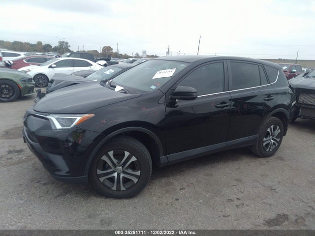 2018 TOYOTA RAV4 LE VIN: 2T3ZFREV3JW428737