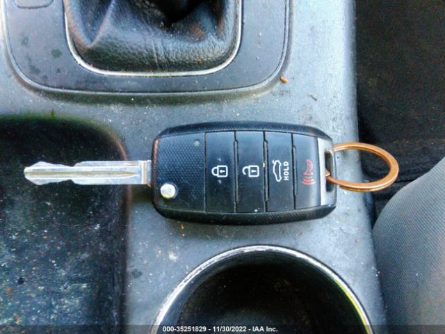 KNAFK4A65G5540758 KIA FORTE LX