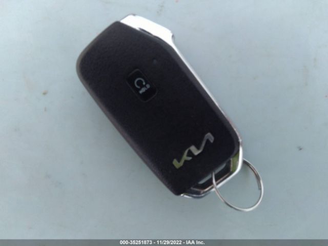 5XXG64J24NG084933 KIA K5 Gt-line