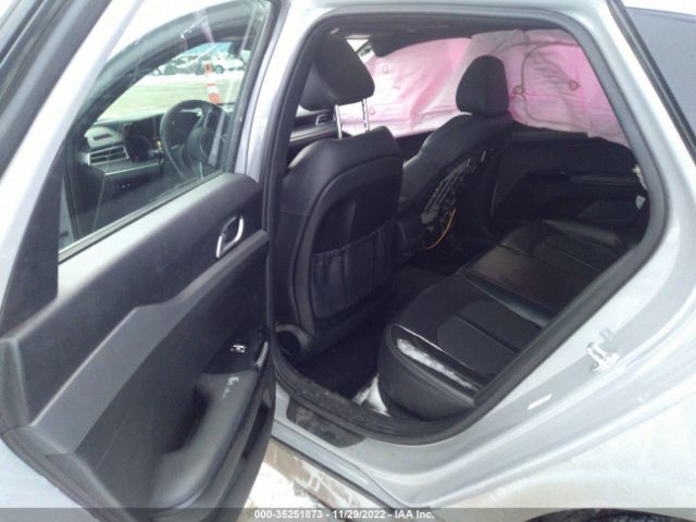 5XXG64J24NG084933 KIA K5 Gt-line