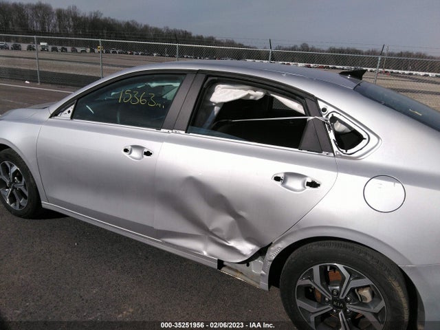 2021 KIA FORTE LXS VIN: 3KPF24AD3ME378047