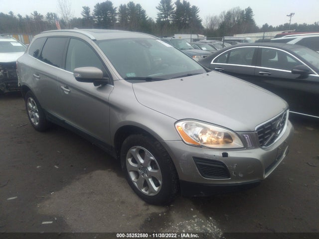 Volvo Xc60 3.2l 2013 YV4940DZ6D2410698 головне зображення