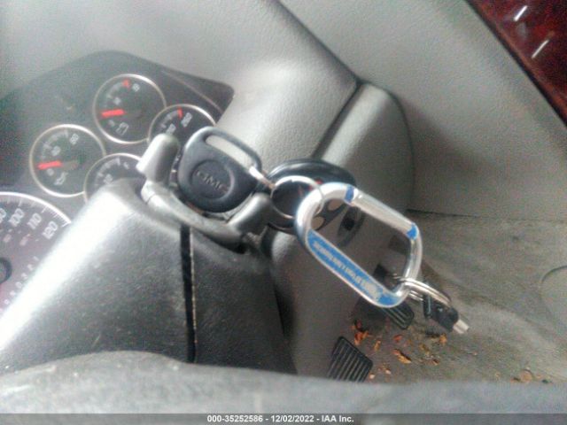 1GKET63M572148341 GMC Envoy Denali
