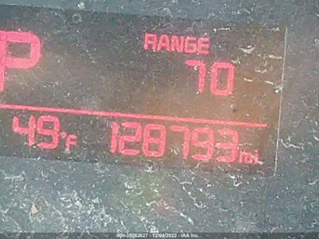 KNDMB5C16H6223360 KIA SEDONA LX