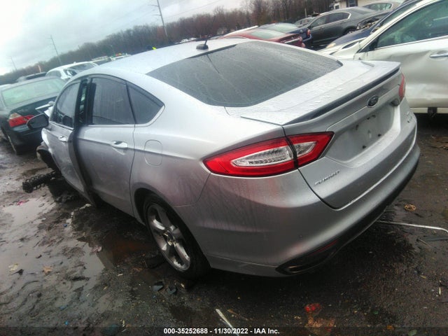 2015 FORD FUSION SE VIN: 3FA6P0T95FR231880