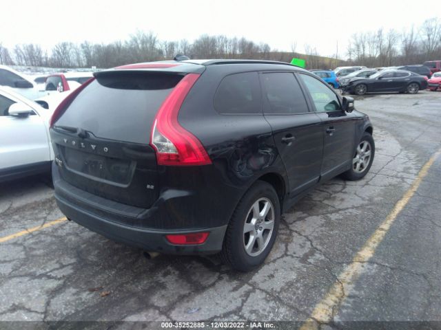YV4982DLXA2079793 Volvo XC60