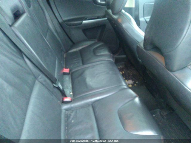 YV4982DLXA2079793 Volvo XC60