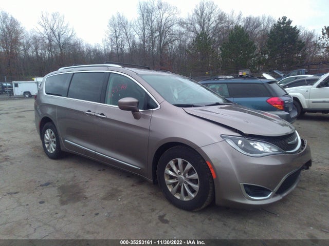 2018 Chrysler Pacifica, VIN: 2C4RC1BG7JR153934