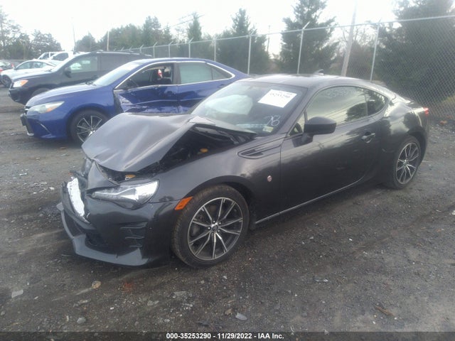 2017 Toyota 86, VIN: JF1ZNAA12H8709439