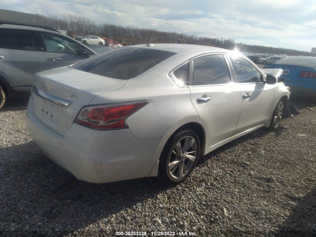 Nissan Altima 2.5 Sv 2015 1N4AL3AP0FC141995 Image 9