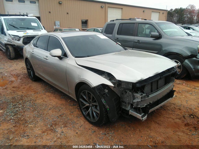 2017 Volvo S90, VIN: YV1A22MK3H1012679