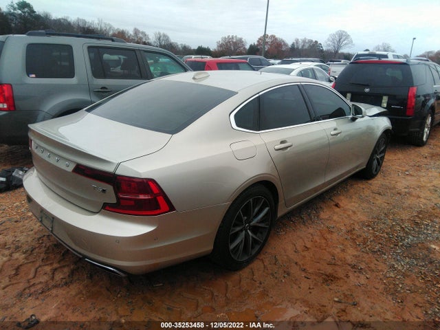 2017 Volvo S90, VIN: YV1A22MK3H1012679