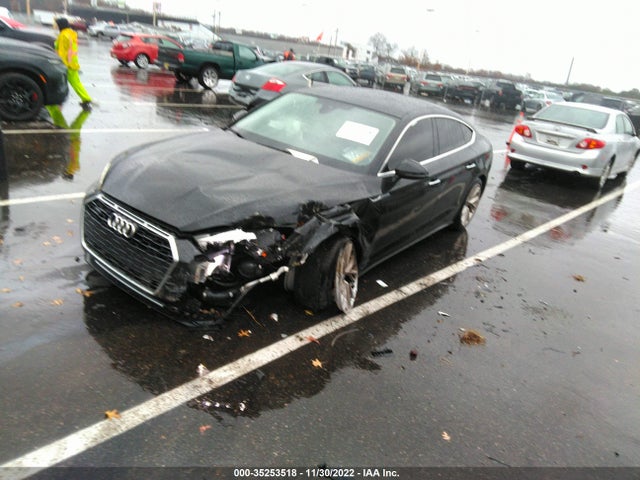 WAUCBCF57MA041203 Audi A5 Sportback Premium Plus