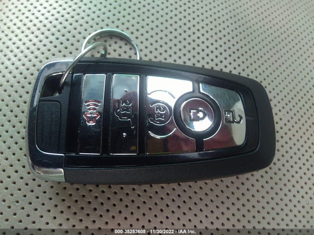 Lincoln Nautilus 2020 2LMPJ8K98LBL21678 Image 3