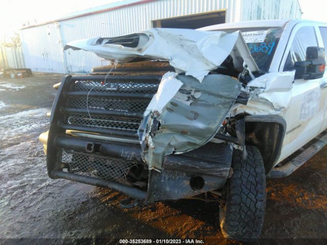 1GT12REY8JF231812 GMC SIERRA 2500HD