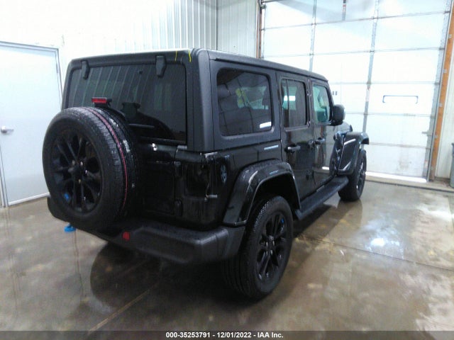 1C4JJXP6XNW230069 Jeep Wrangler 4xe Unlimited Sahara