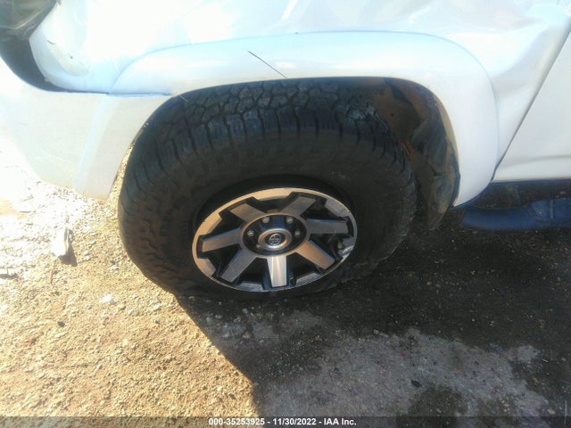 2021 Toyota 4Runner, VIN: JTEPU5JR2M5870530