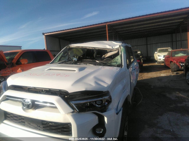 2021 Toyota 4Runner, VIN: JTEPU5JR2M5870530