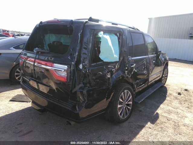 2017 Lincoln Navigator, VIN: 5LMJJ2HT2HEL10119