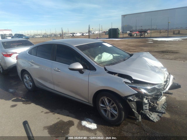Chevrolet CRUZE LT 2017 1G1BE5SM6H7154067 Image 1