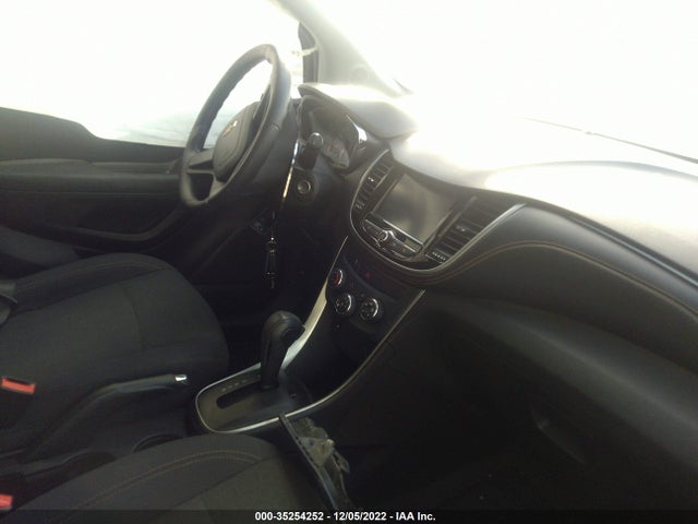 Chevrolet TRAX LS 2017 3GNCJNSB6HL197283 Image 6