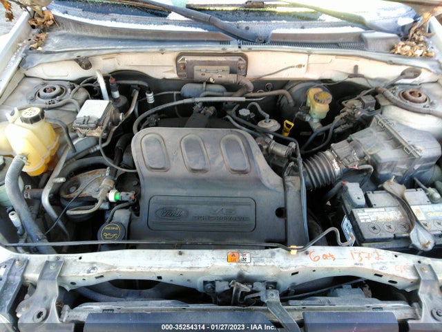 2004 FORD ESCAPE XLT VIN: 1FMYU93114KA18710