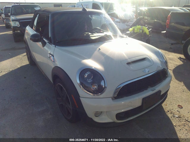 2014 Mini Cooper, VIN: WMWZP3C54ET706581