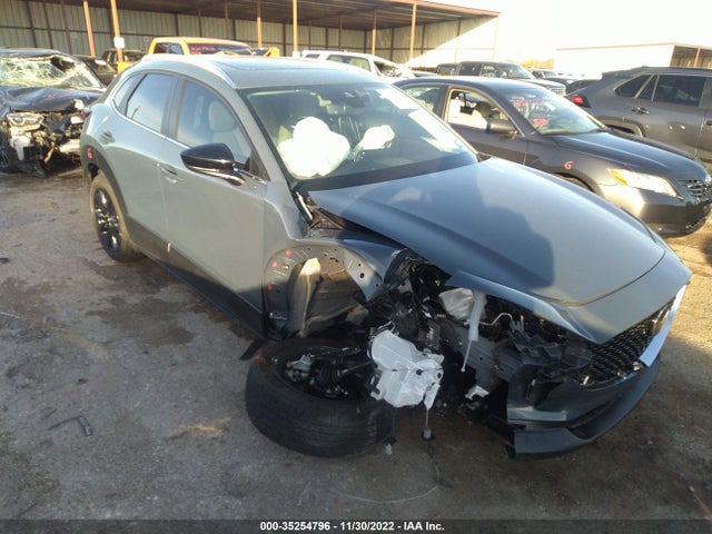 2022 Mazda CX-30, VIN: 3MVDMBAY1NM438471
