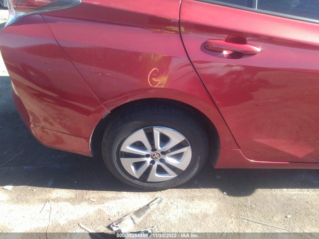 Toyota Prius Four 2016 JTDKARFU3G3525731 Image 15