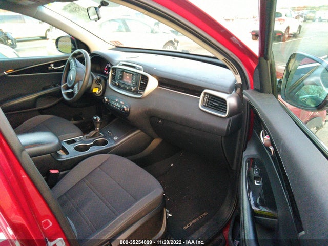 2017 KIA SORENTO LX V6 VIN: 5XYPGDA58HG240351
