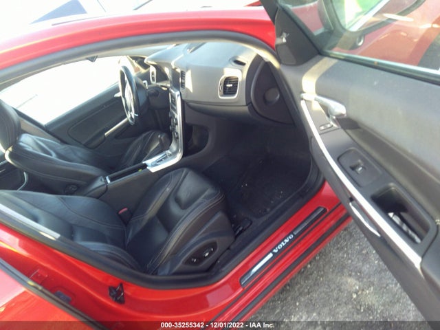 Volvo S60 T6 2012 YV1902FH9C2082152 Image 5