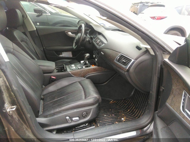 2017 Audi A7, VIN: WAU22BFCXHN013768