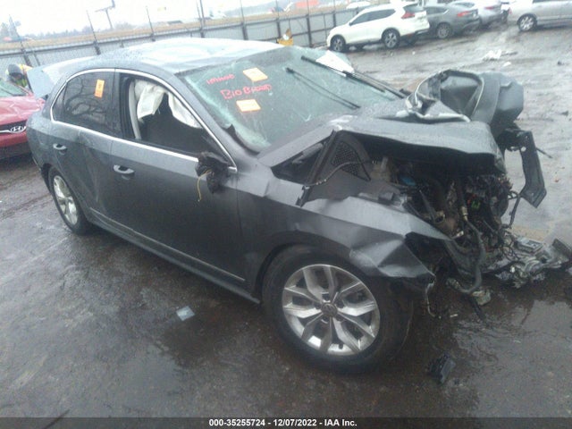 2017 1VWAT7A30HC028045 main image