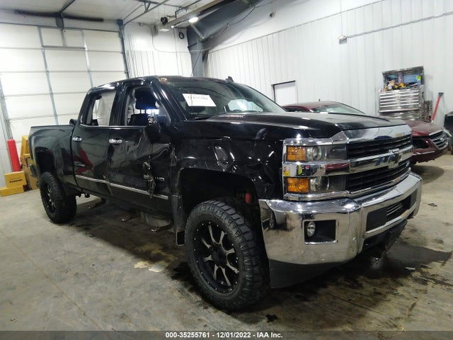 2015 1GC1KWE88FF184884 main image