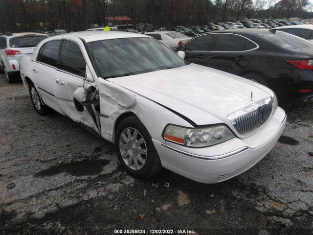 2009 2LNHM82V69X636950 main image