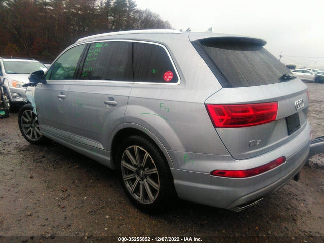 WA1LHAF74JD029652 Audi Q7 Premium Plus