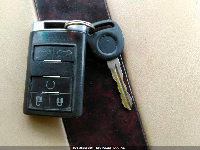 2010 CADILLAC ESCALADE ESV LUXURY VIN: 1GYUCHEF1AR188782