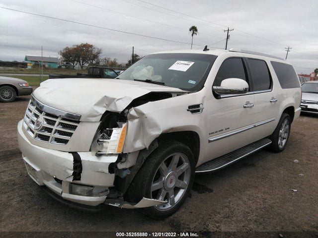 2010 CADILLAC ESCALADE ESV LUXURY VIN: 1GYUCHEF1AR188782
