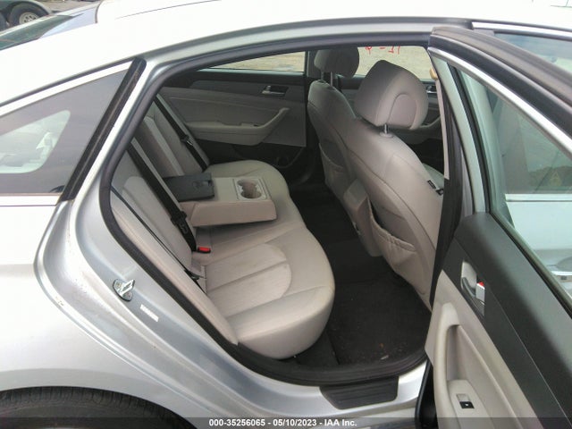 2017 HYUNDAI SONATA HYBRID SE VIN: KMHE24L1XHA060445